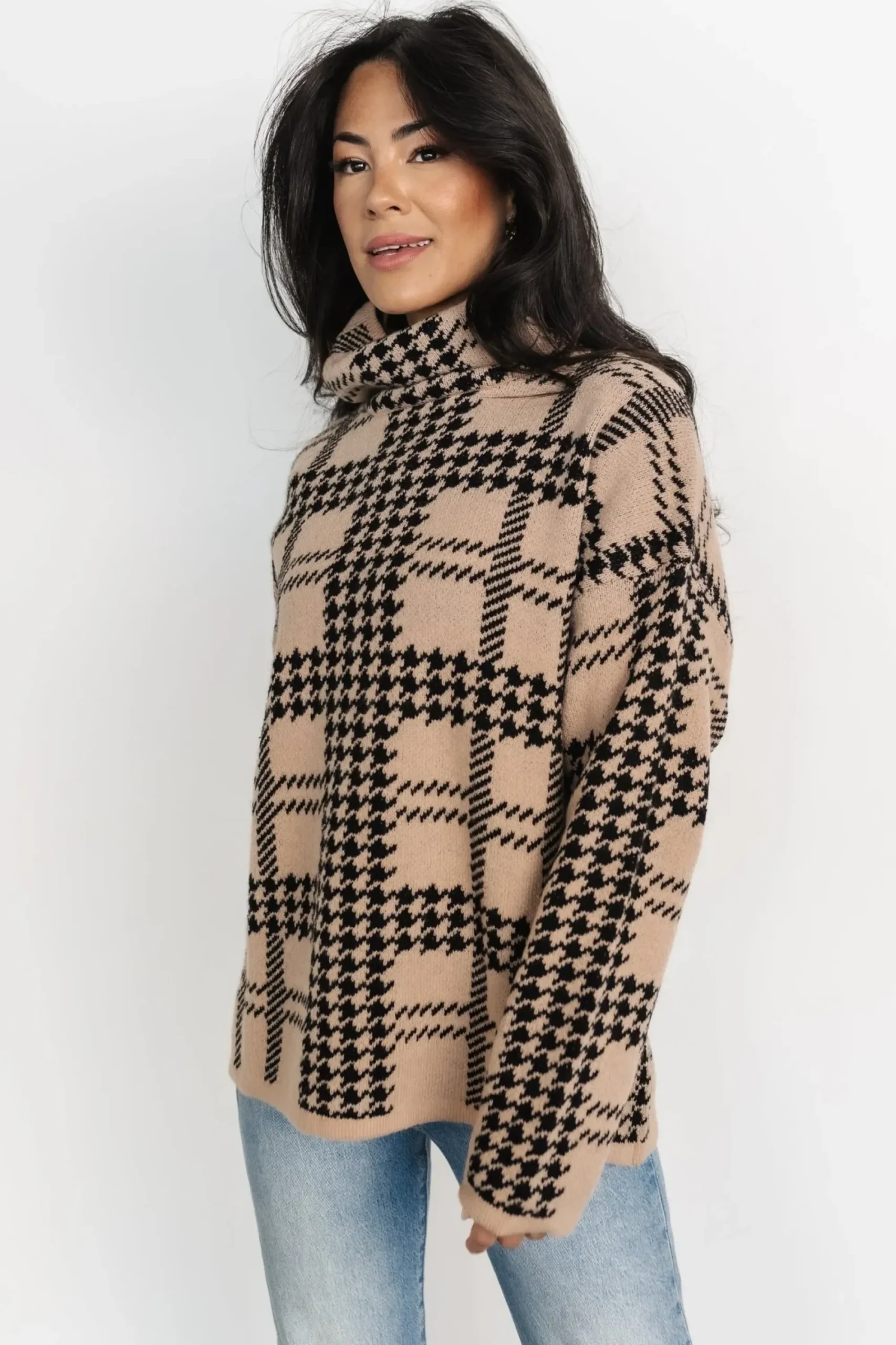 Fashion Baltic Born Alexander Turtleneck Sweater | Taupe + Black