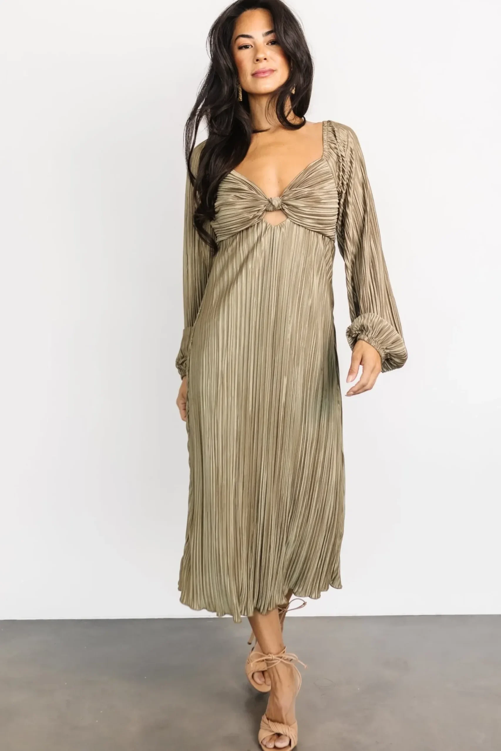Hot Baltic Born Amani Pleated Midi Dress | Olive