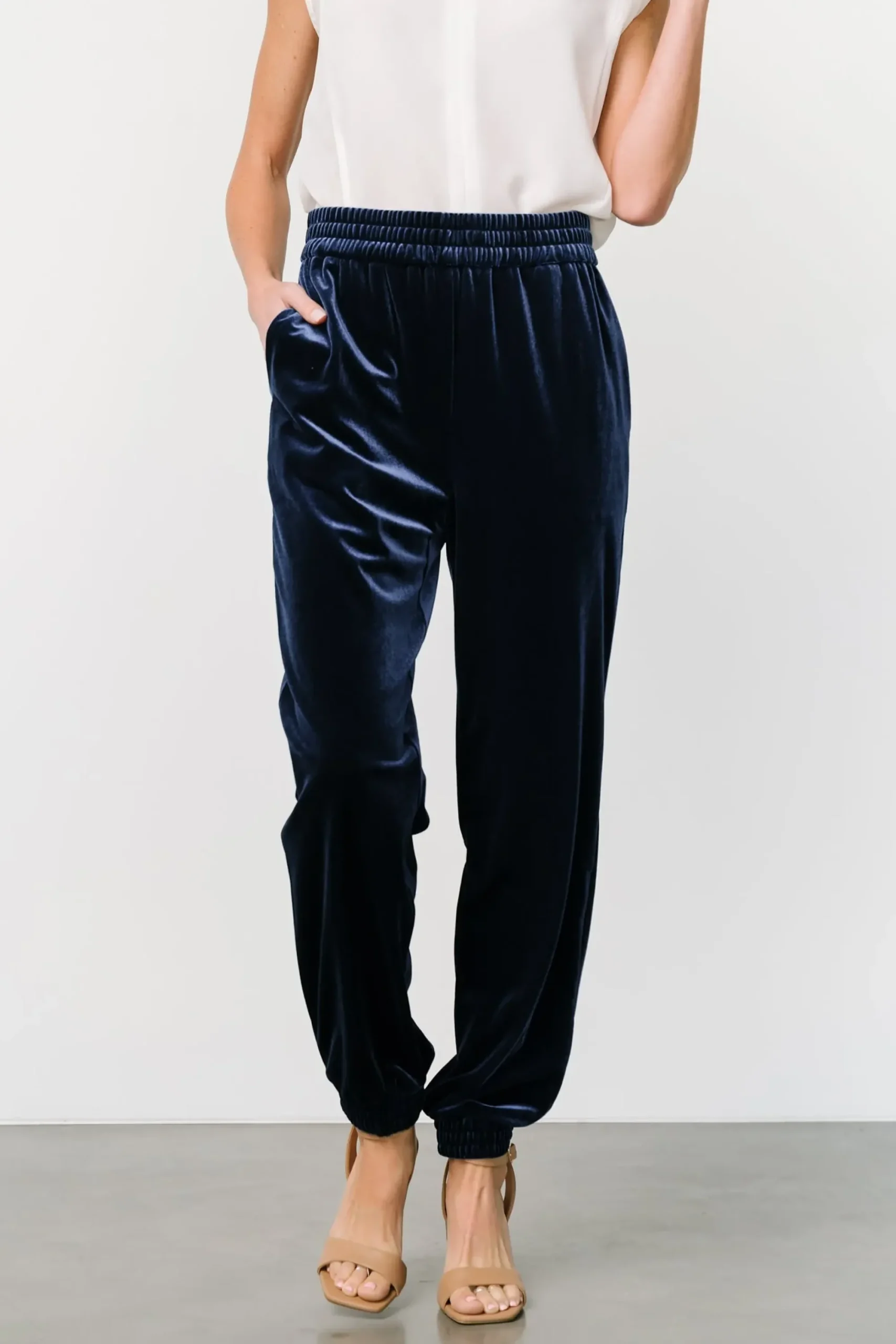 Fashion Baltic Born Archie Velvet Jogger Pants | Peacock
