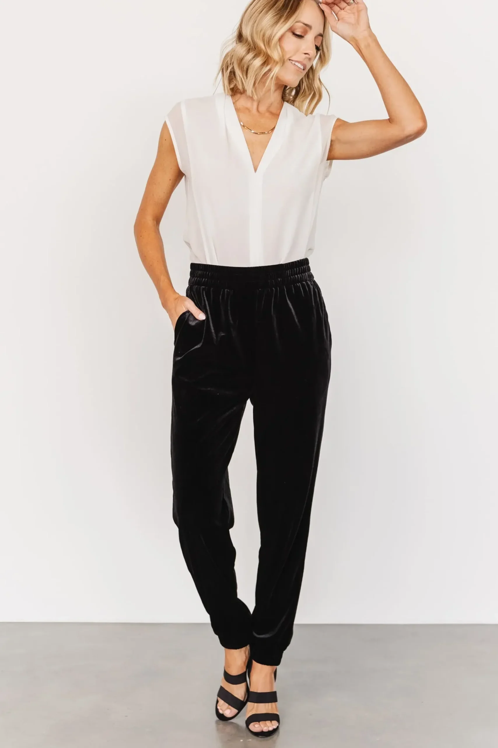 Online Baltic Born Archie Velvet Jogger Pants | Black