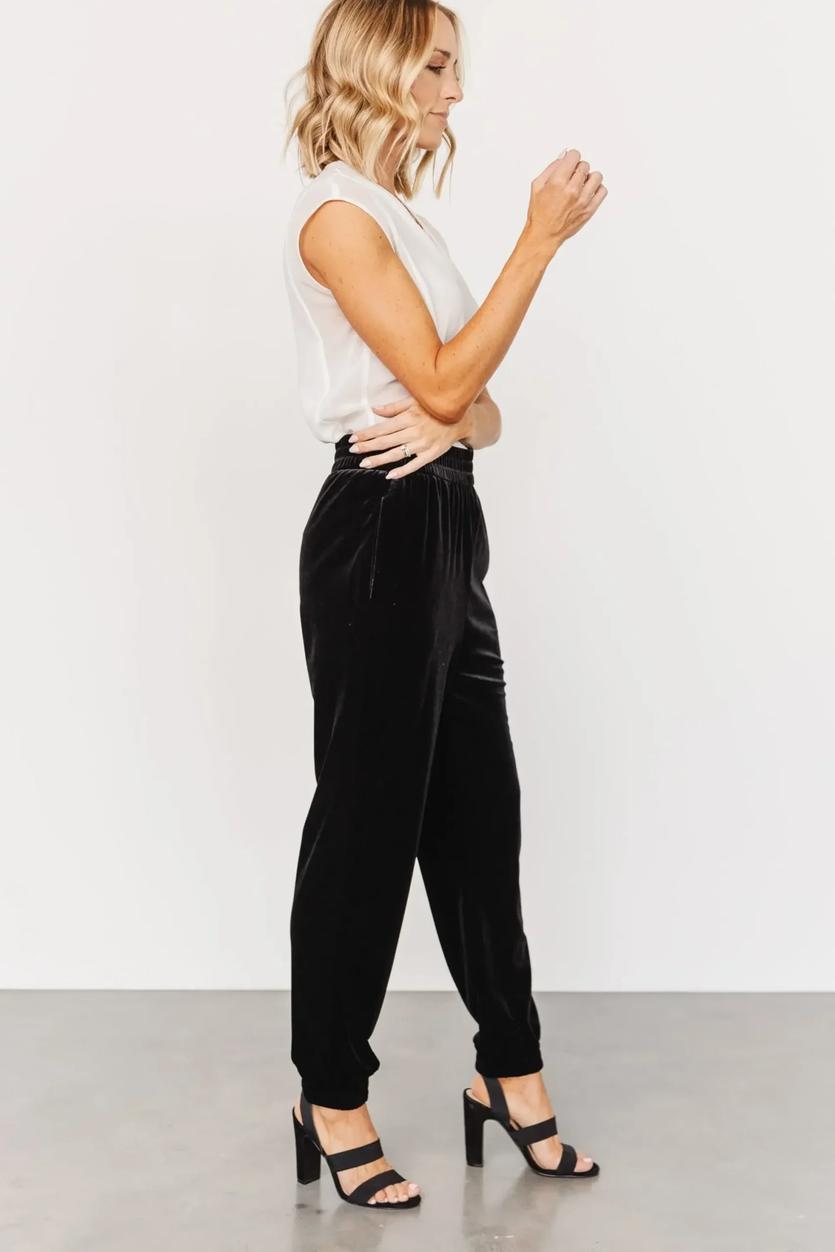 Online Baltic Born Archie Velvet Jogger Pants | Black