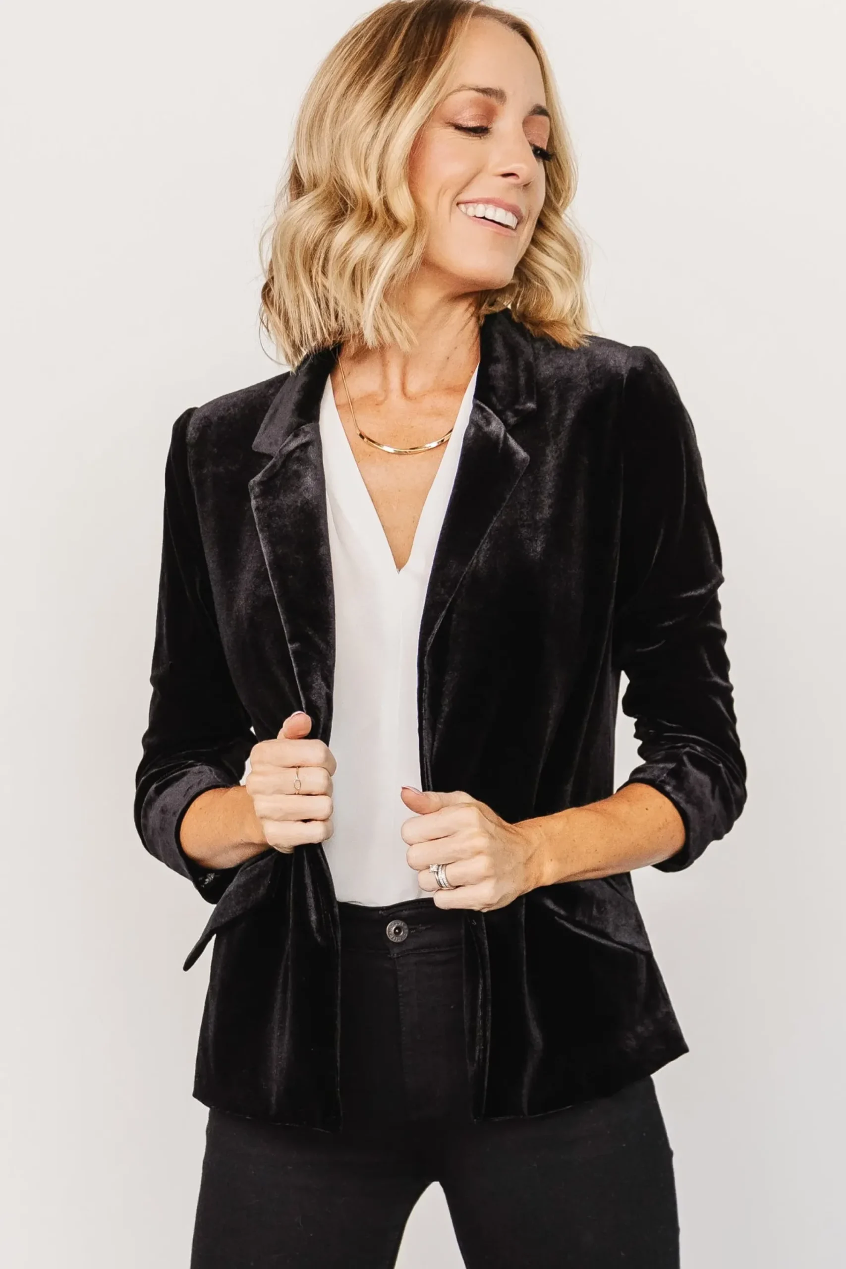 Fashion Baltic Born Brinton Velvet Blazer | Black