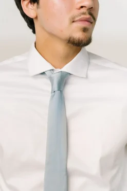 Hot Baltic Born Classic Satin Tie | Light Blue