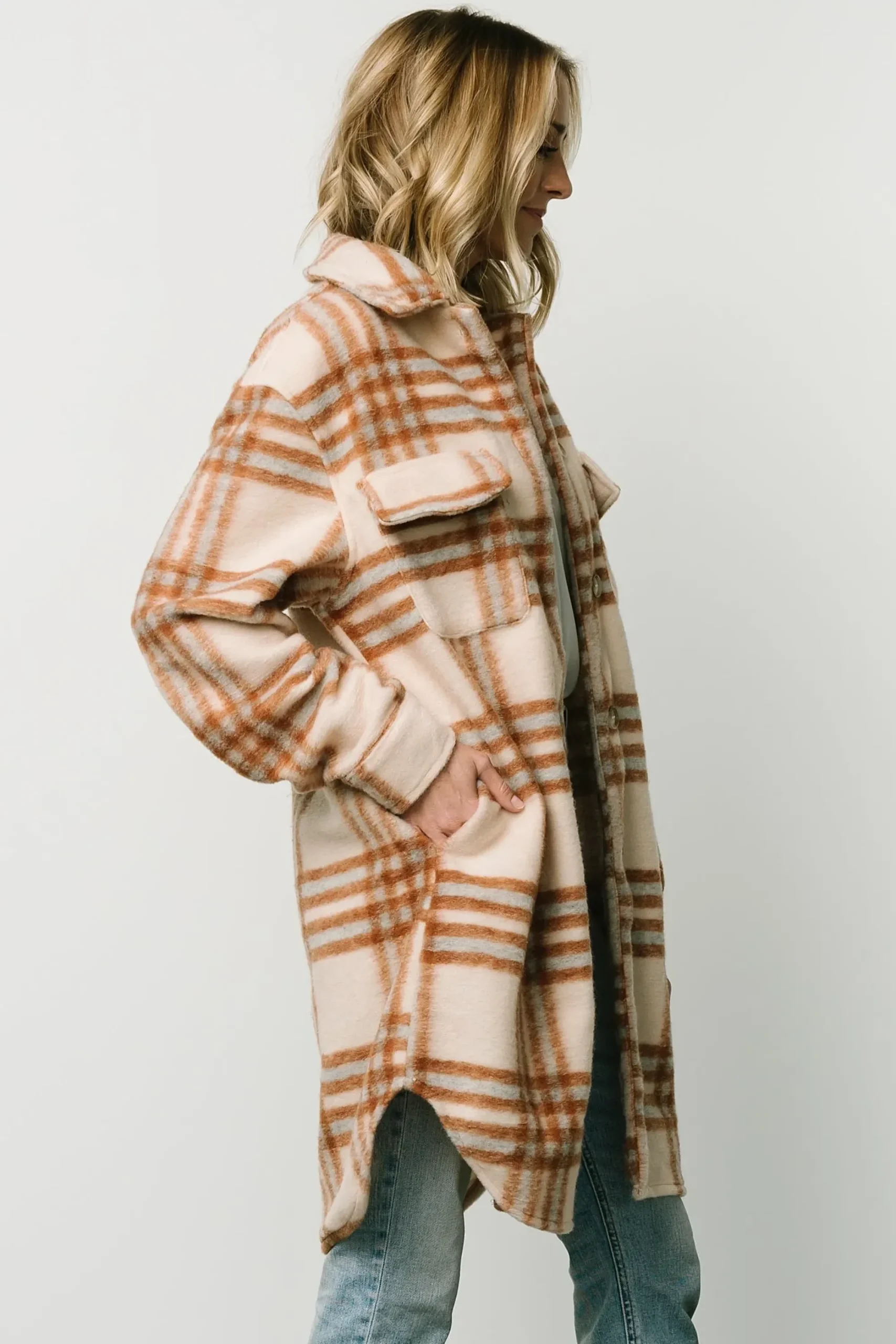 Fashion Baltic Born Durango Plaid Shacket | Oatmeal + Mocha