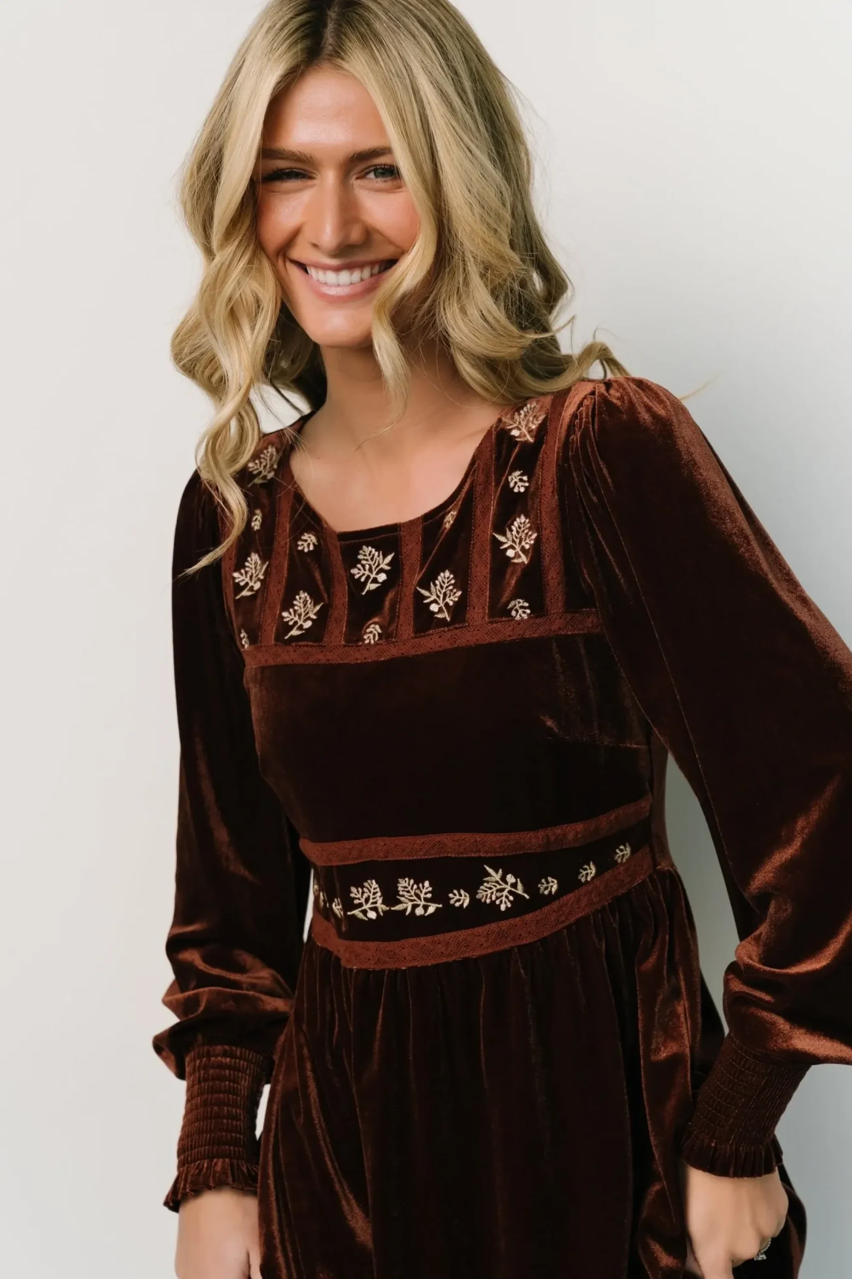 Discount Baltic Born Ingrid Velvet Maxi Dress | Chocolate