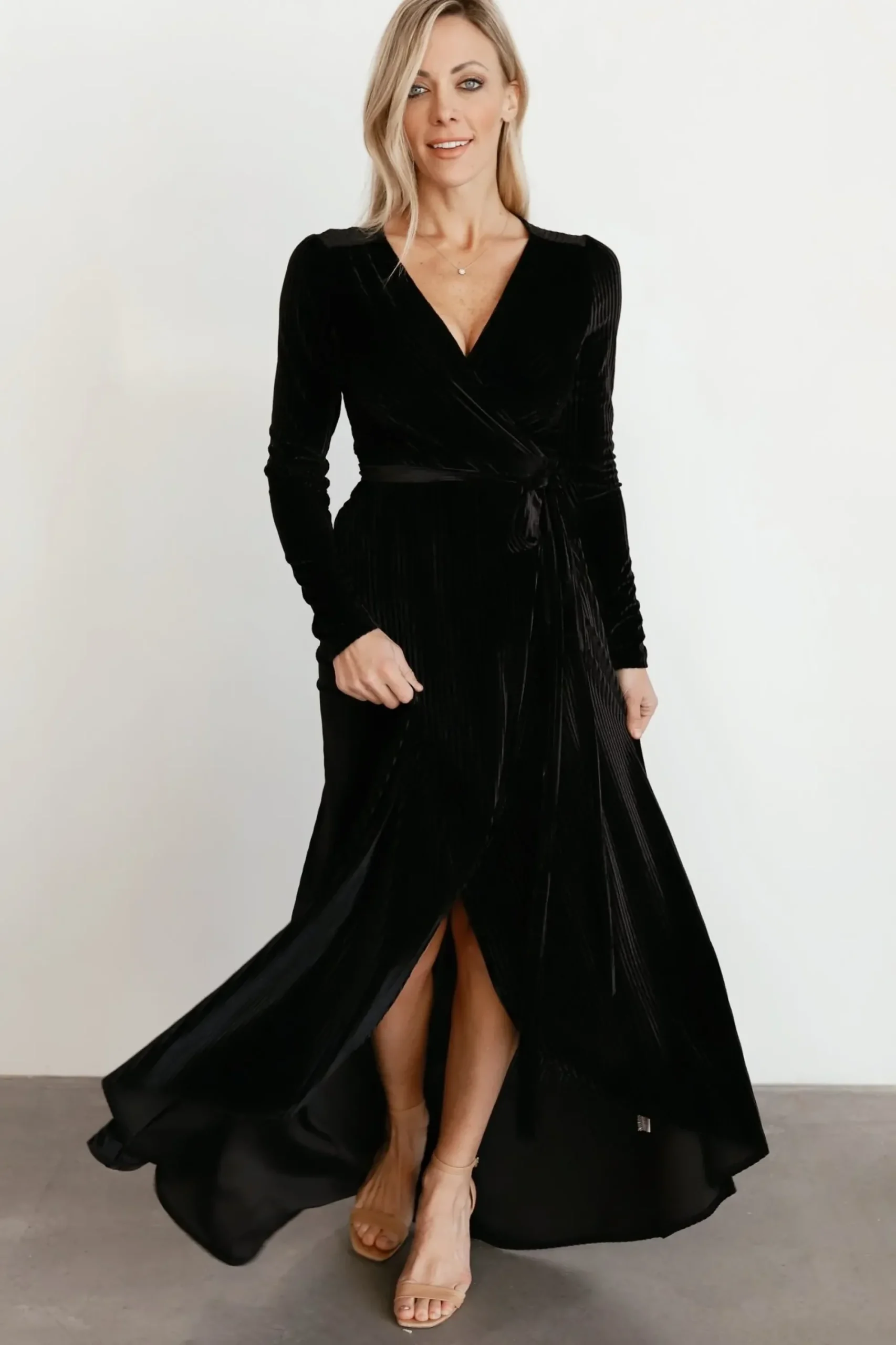 Hot Baltic Born Jada Ribbed Velvet Wrap Dress | Black