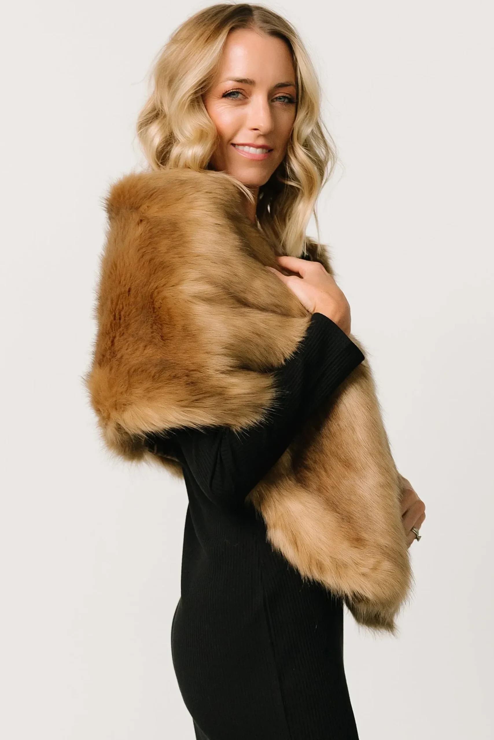 Online Baltic Born Jovie Faux Fur Shawl | Fawn