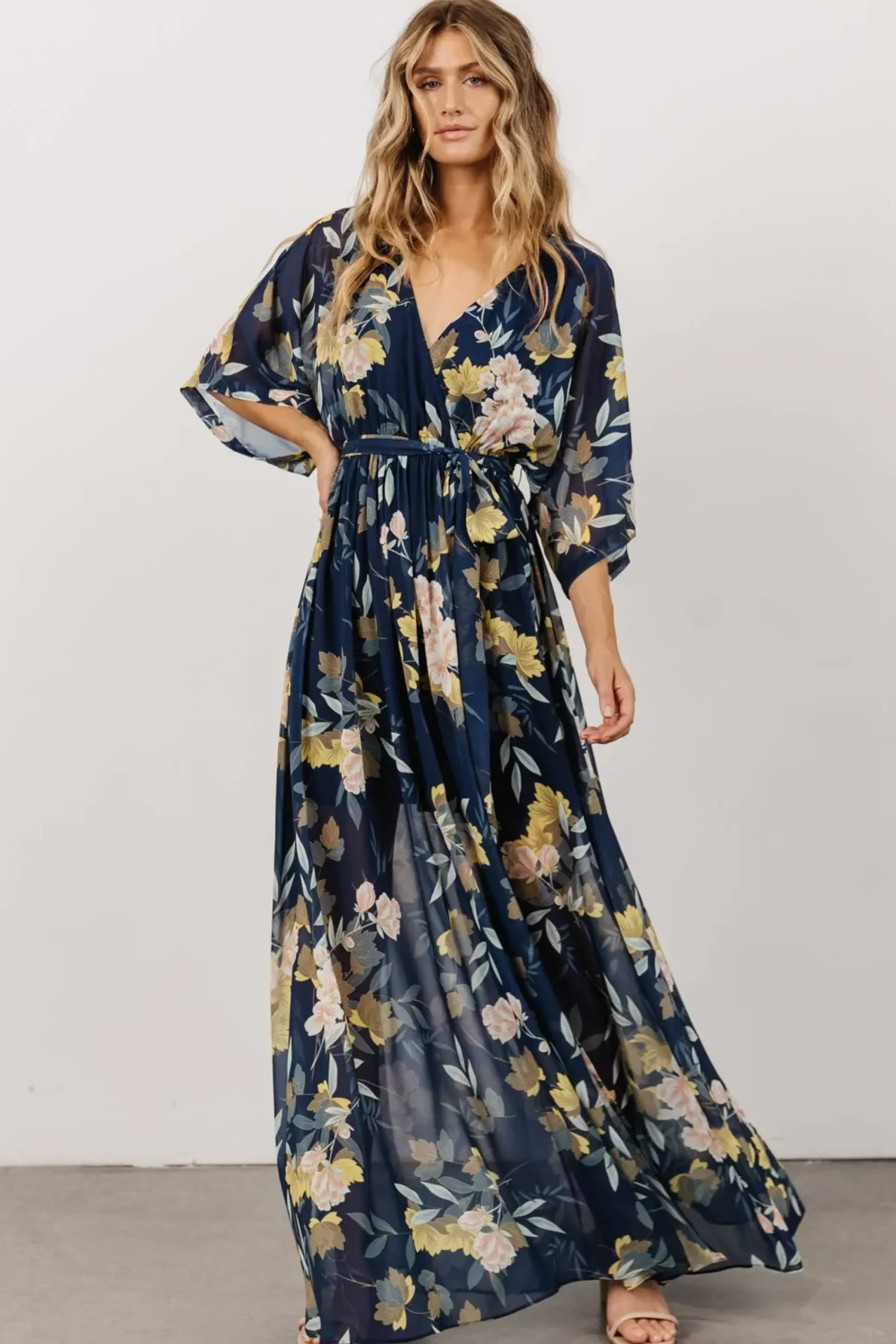 Hot Baltic Born Kia Kimono Maxi Dress | Navy Floral