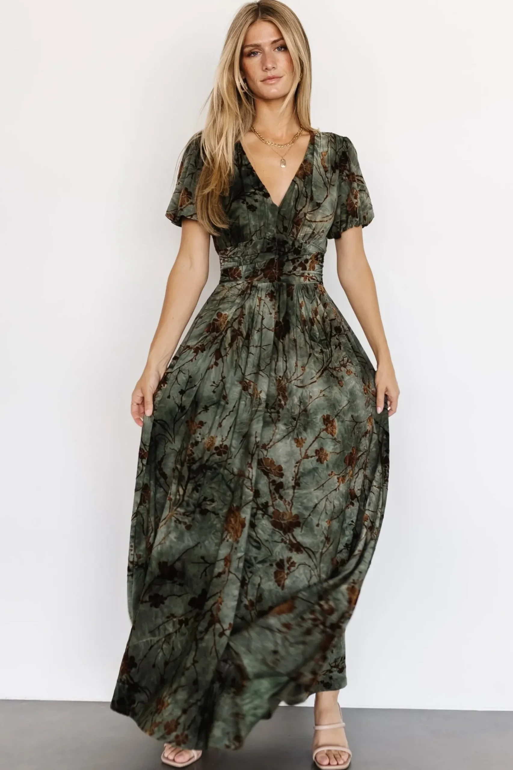Hot Baltic Born Leslie Velvet Maxi Dress | Green + Copper
