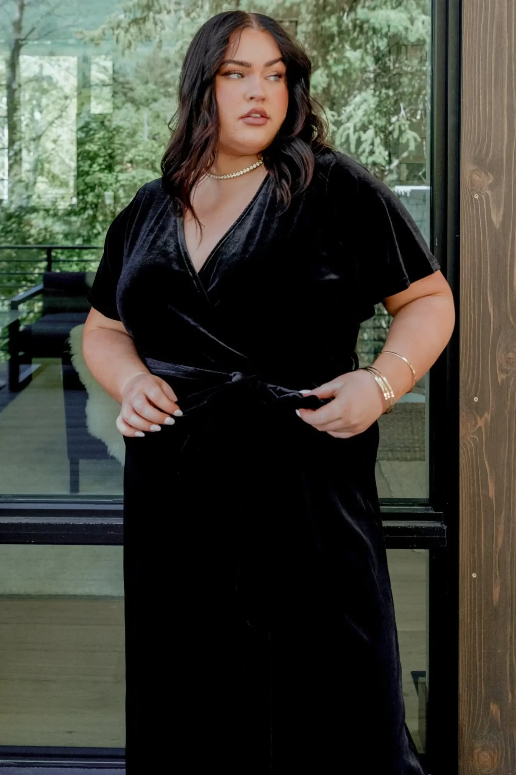 Best Baltic Born Nadine Velvet Midi Dress | Black