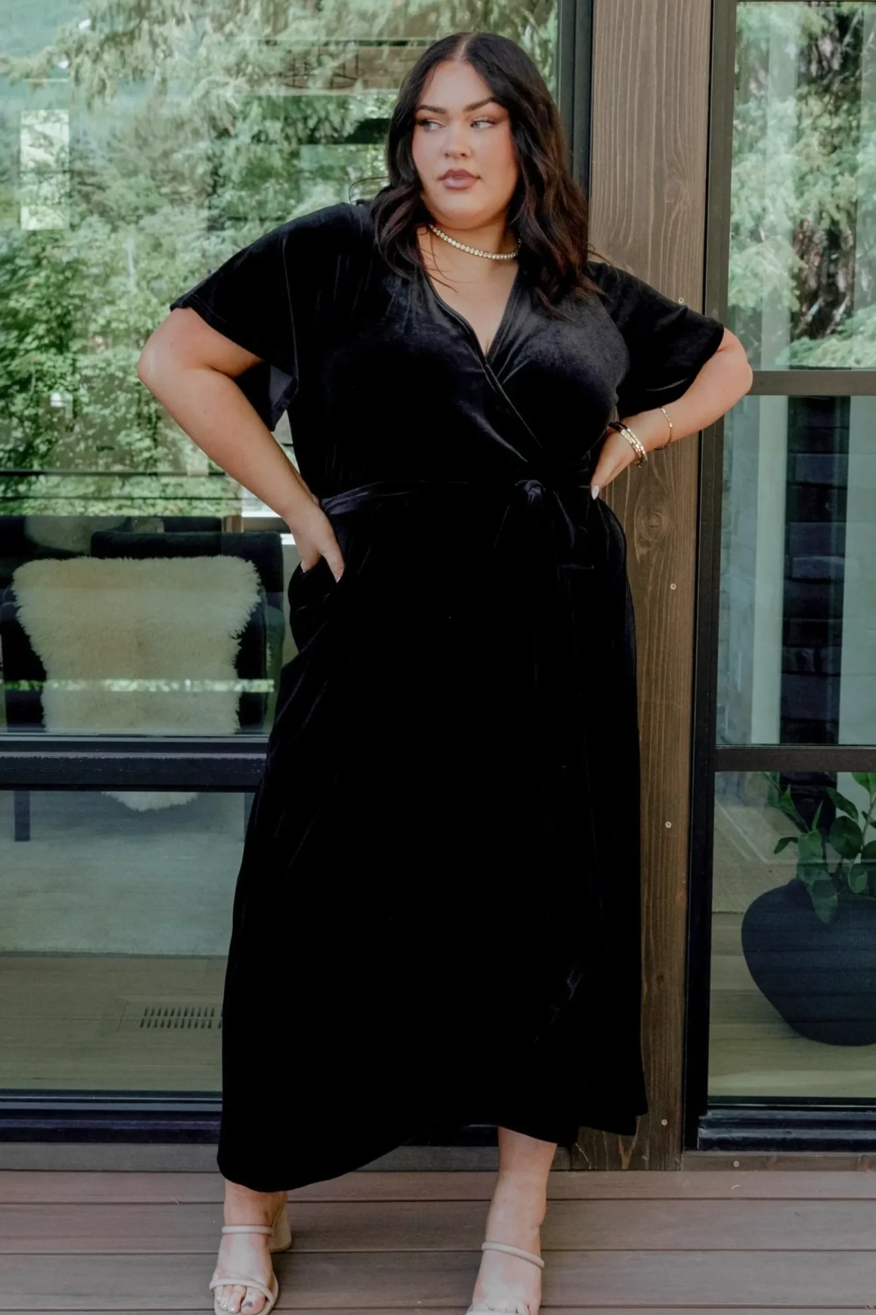 Best Baltic Born Nadine Velvet Midi Dress | Black