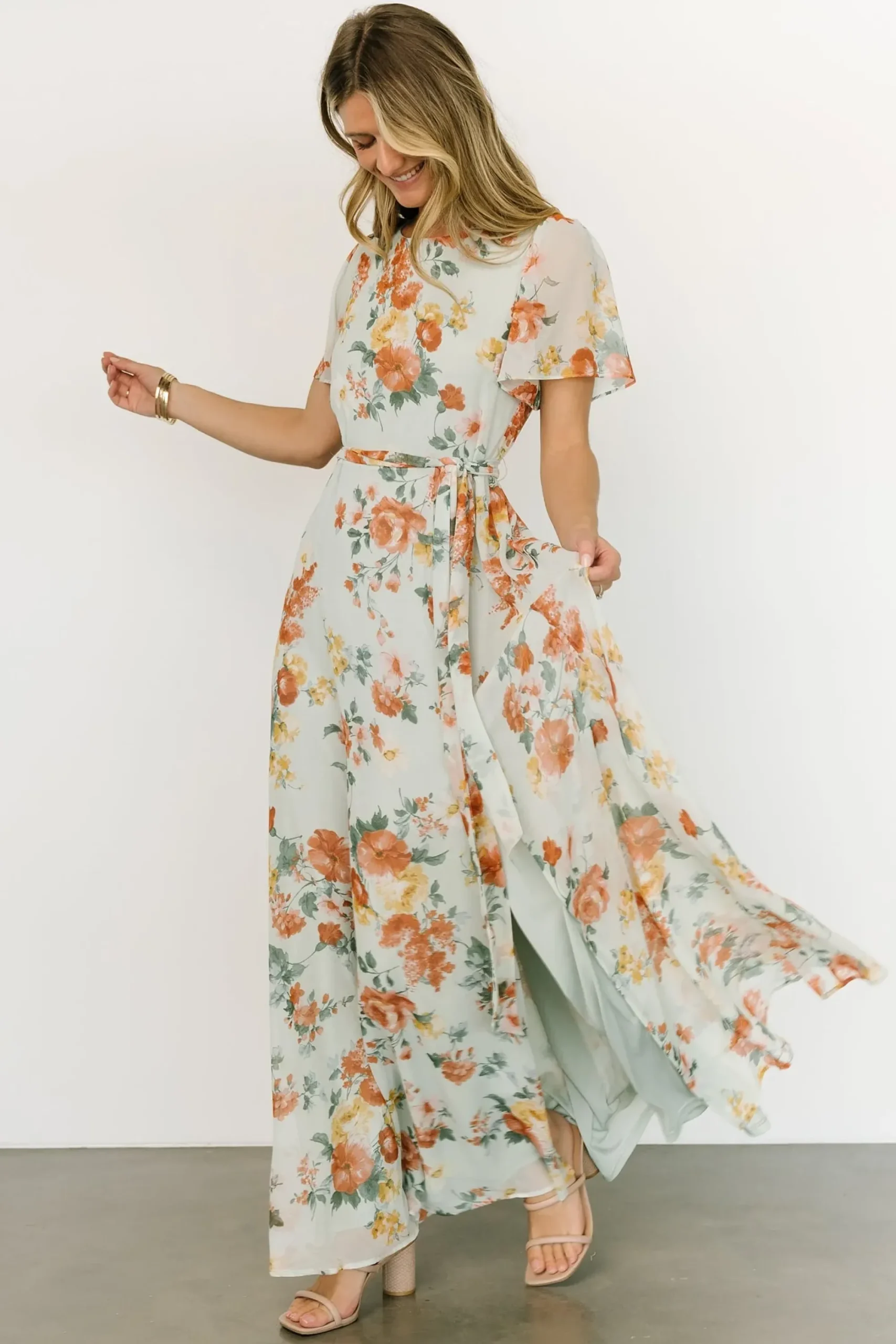 Hot Baltic Born Naomi Short Sleeve Maxi Dress | Sage Floral