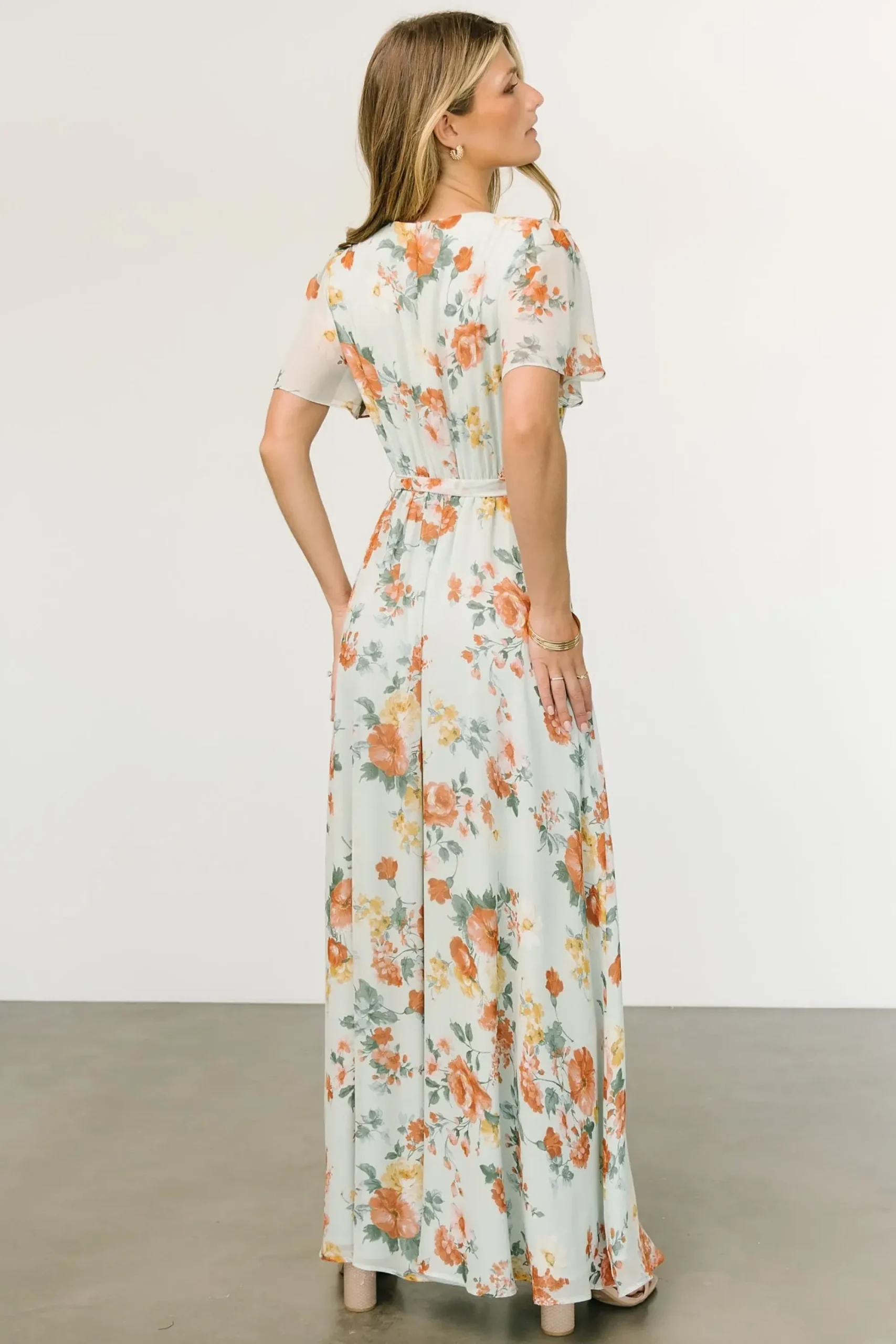 Hot Baltic Born Naomi Short Sleeve Maxi Dress | Sage Floral