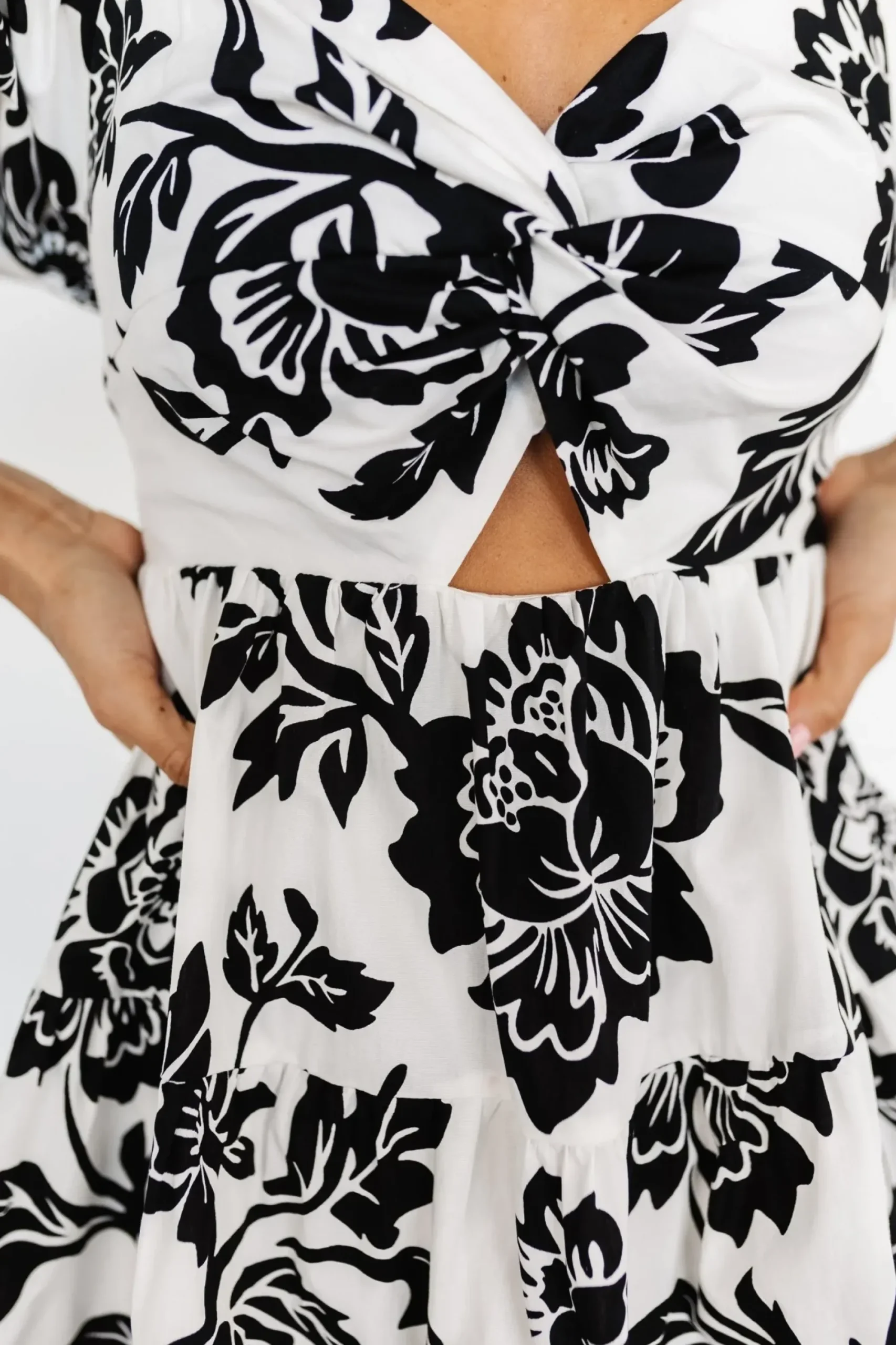 Hot Baltic Born Sophronia Mini Dress | Cream + Black