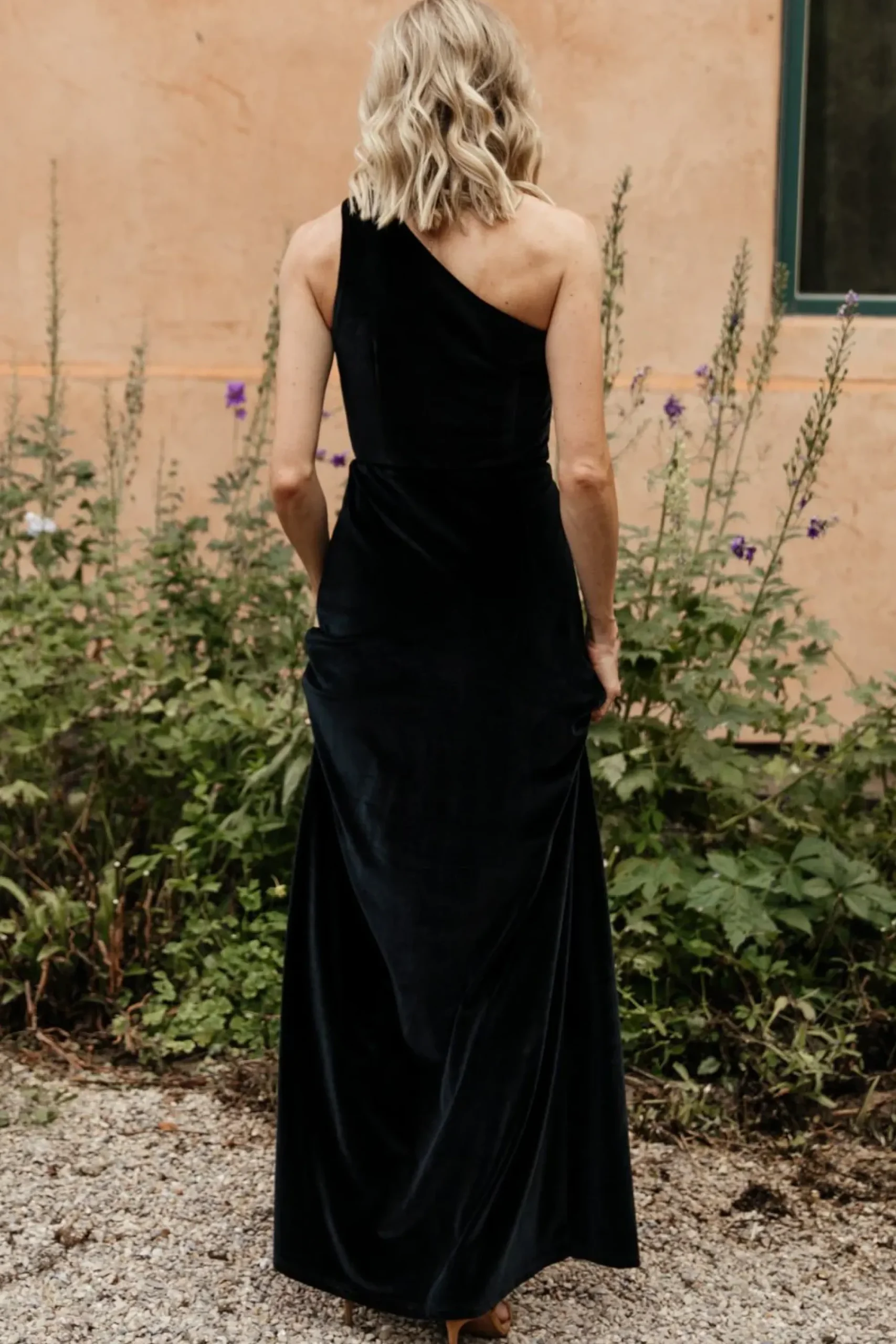 Outlet Baltic Born Tatiana Velvet One Shoulder Maxi Dress | Black