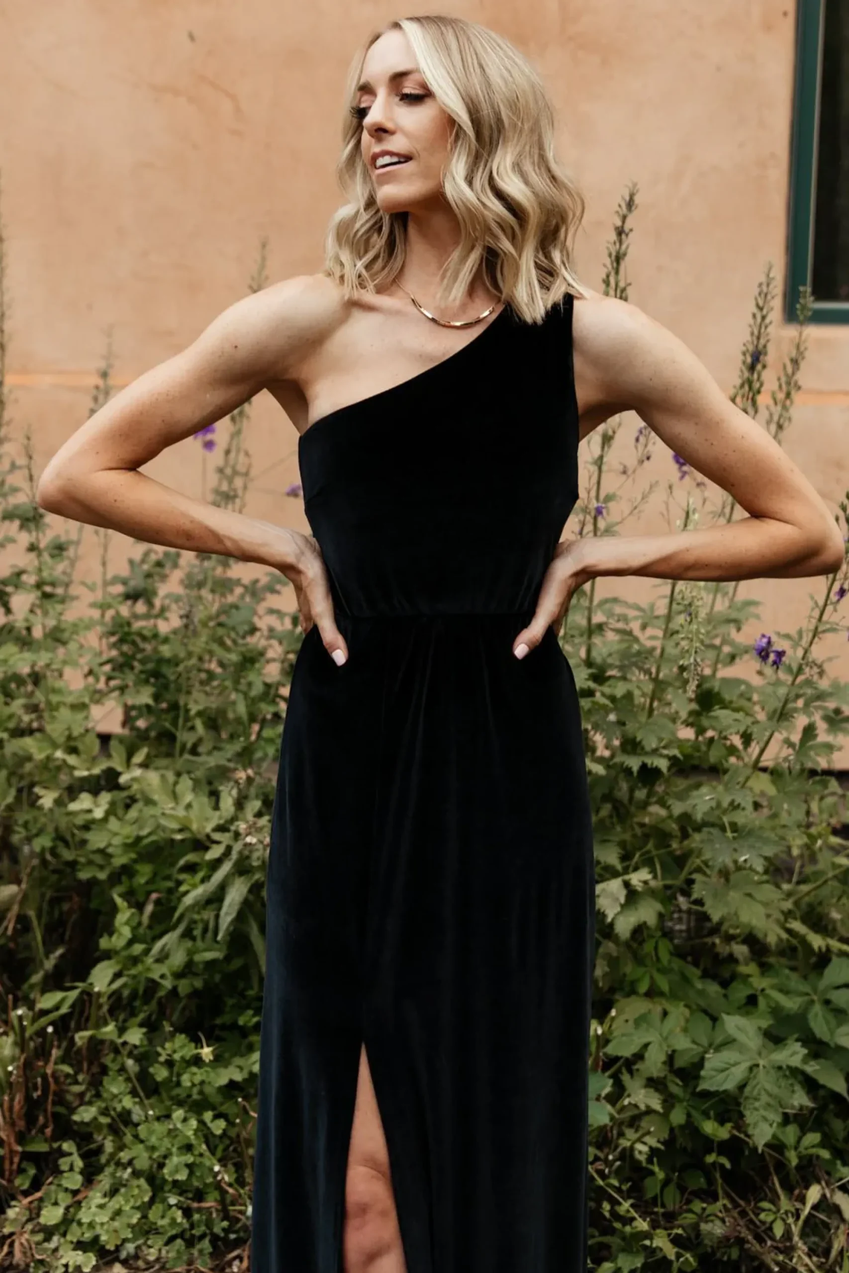 Outlet Baltic Born Tatiana Velvet One Shoulder Maxi Dress | Black