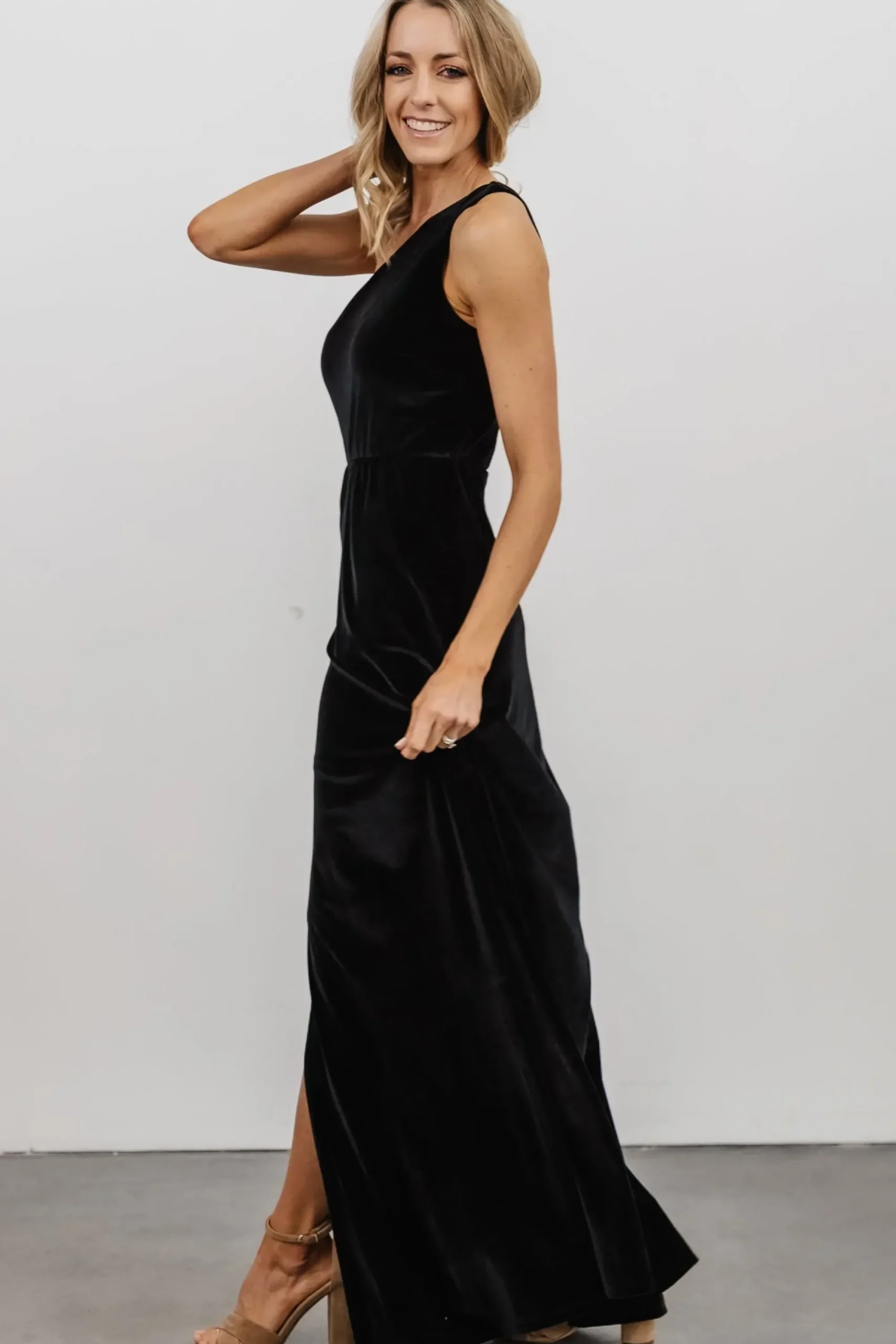 Outlet Baltic Born Tatiana Velvet One Shoulder Maxi Dress | Black