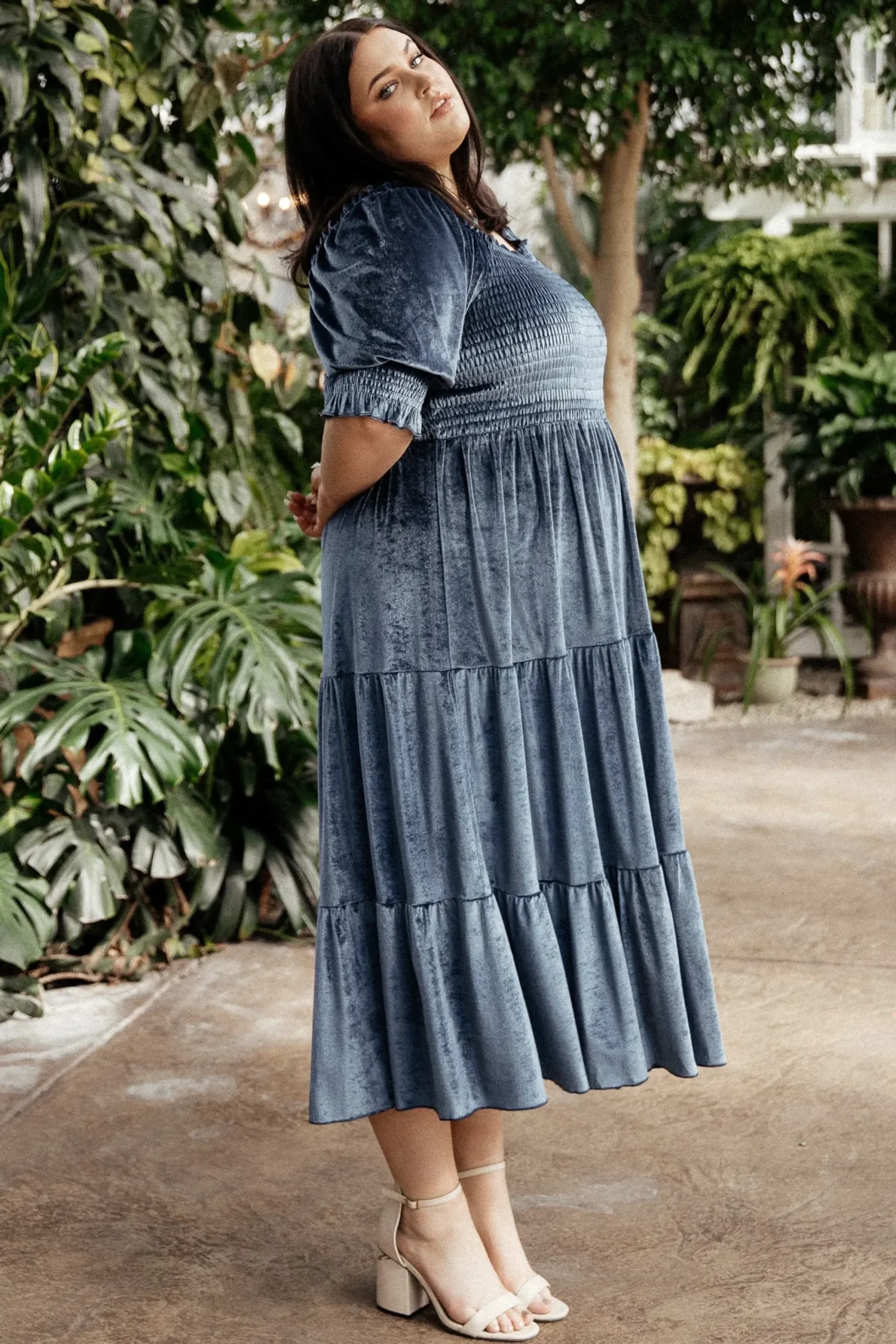 Outlet Baltic Born Vivaldi Smocked Velvet Midi Dress | Blue